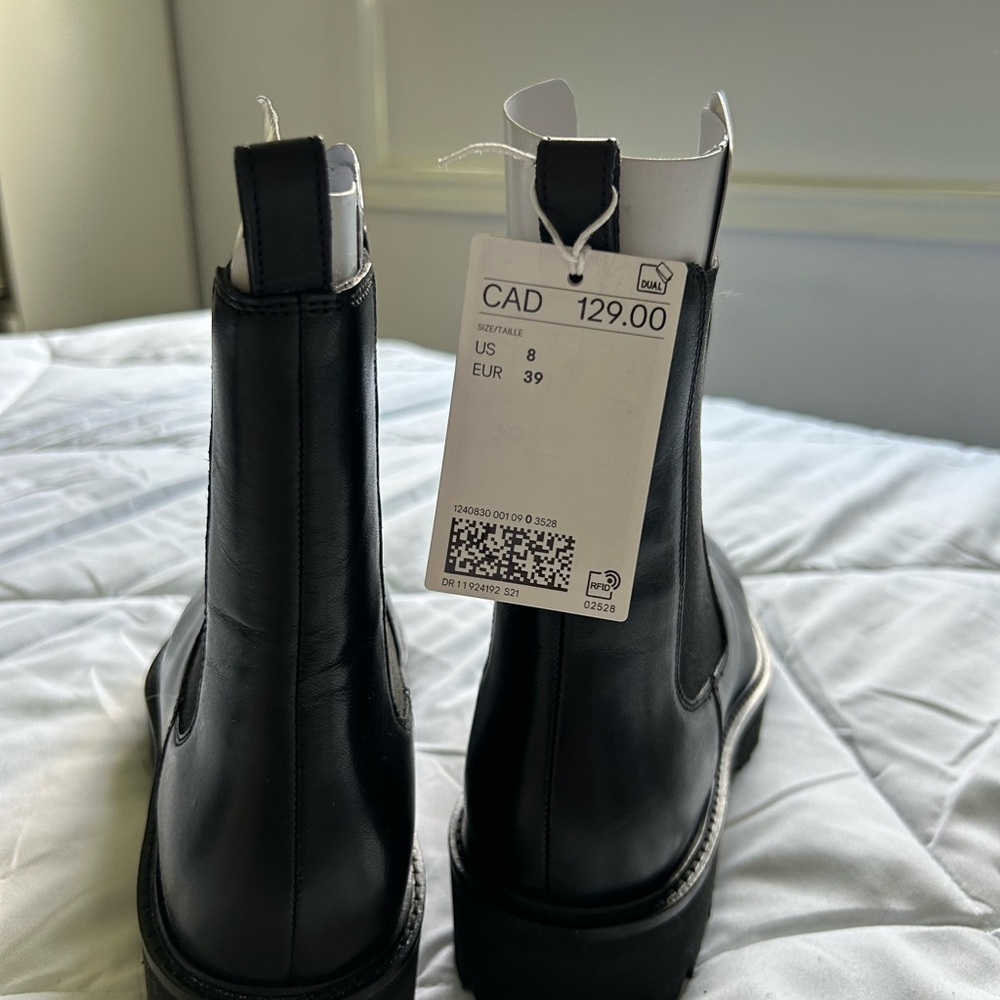 H&M Classic Leather Black Ankle Boots